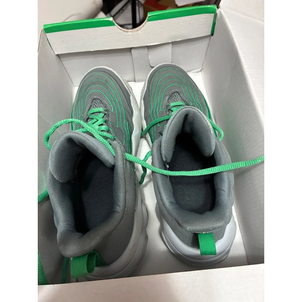 Nike Giannis Immortality 4 GS Smoke Grey Stadium Green FZ6734-002 Kids Size 3.5Y